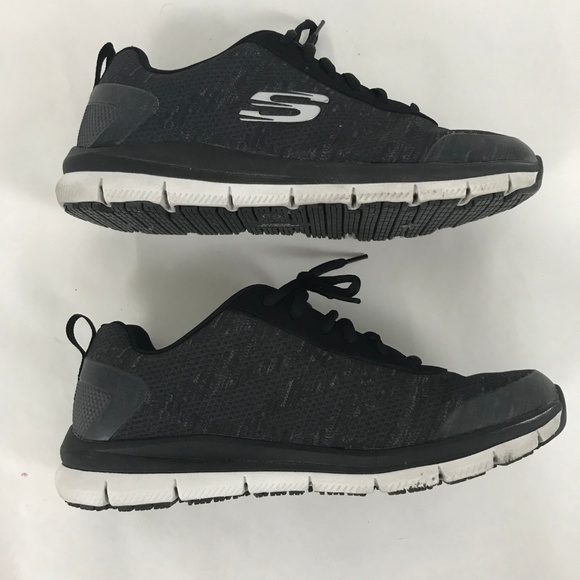 size 9 skechers